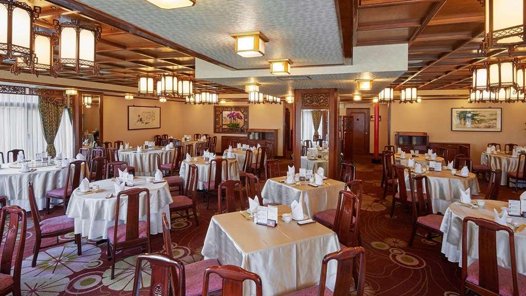 The Howard Plaza Hotel טאיפיי מסעדה תמונה Interior of the restaurant