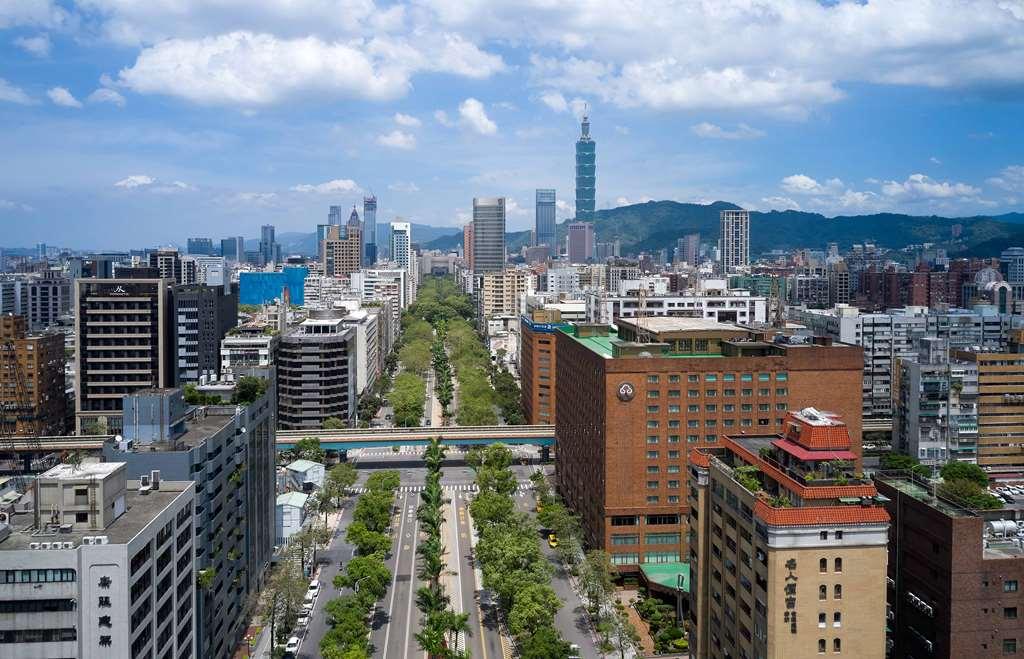 The Howard Plaza Hotel טאיפיי מראה חיצוני תמונה Skyline of Taipei