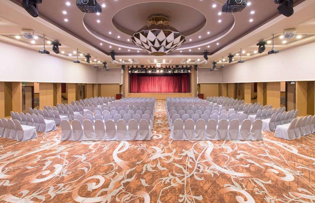 The Howard Plaza Hotel טאיפיי מתקנים תמונה The Grand Ballroom