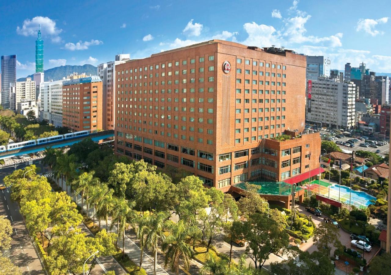 The Howard Plaza Hotel טאיפיי מראה חיצוני תמונה The campus of National Yang-ming University