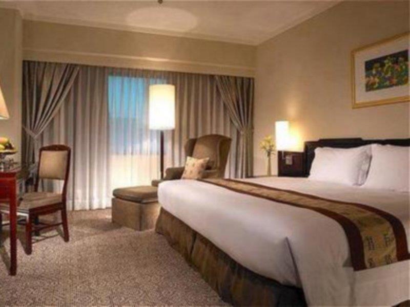 The Howard Plaza Hotel טאיפיי חדר תמונה A room at the hotel